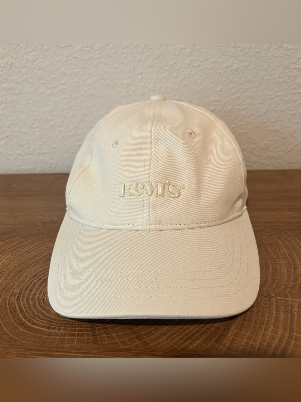 Levi’s women’s hat